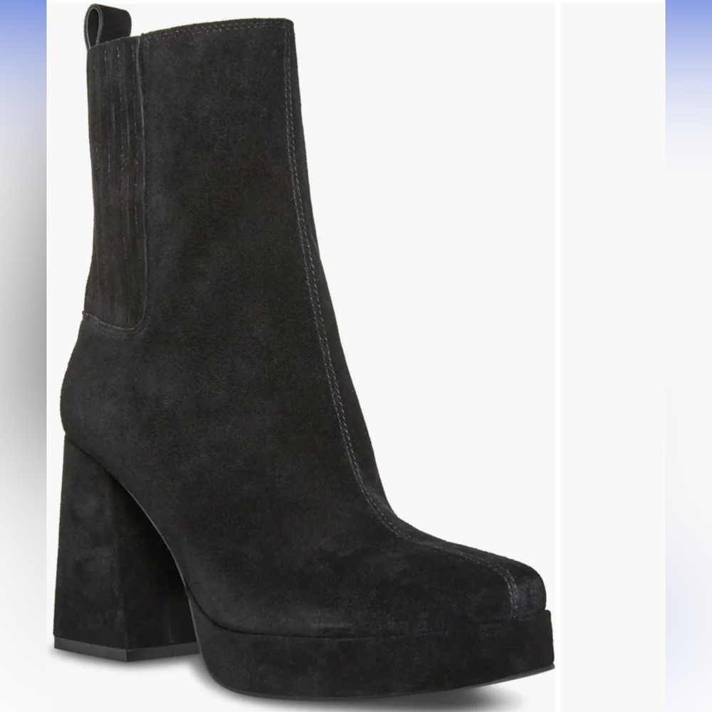 Blondo Rozalie Waterproof Platform Chelsea Boot